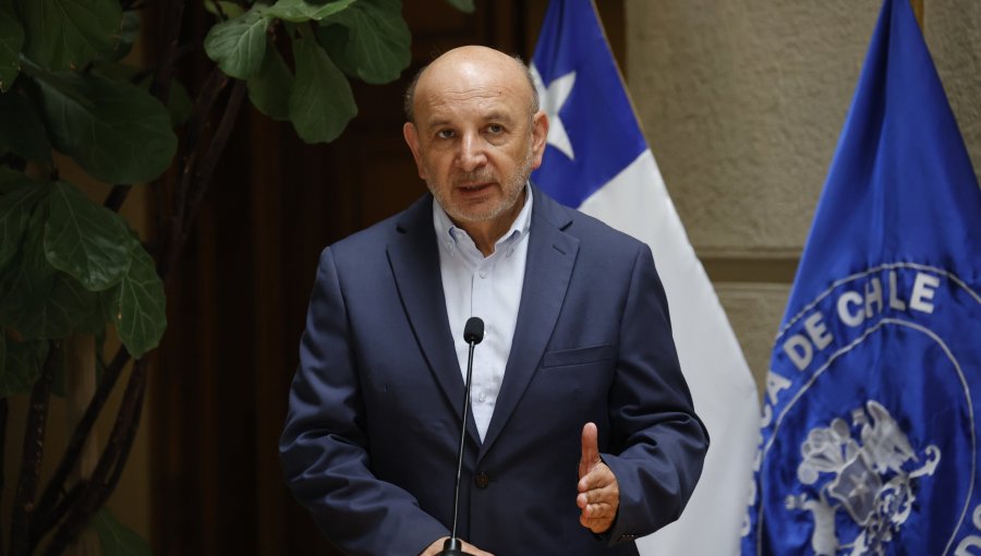 Senador Castro cuestiona que el Gobierno mezcle reconstrucción, rebaja de impuestos y recortes en un solo proyecto