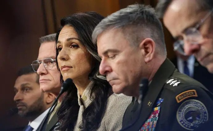 Directora de inteligencia de EE.UU. dice que el régimen de Irán está "intacto", pero "degradado"