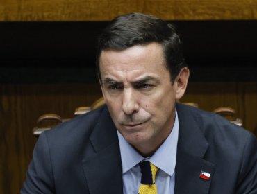 Ministro de Justicia dice que es "razonable" haber retirado el Plan Nacional de DD.HH. para revisarlo