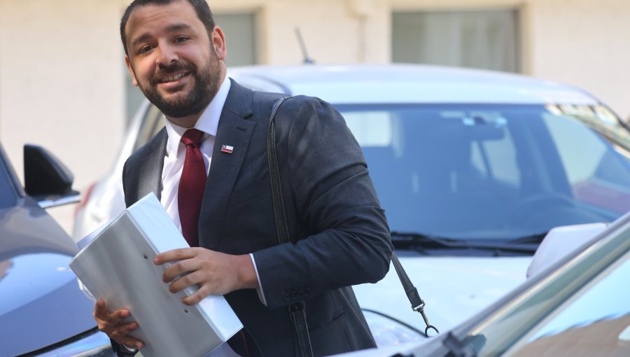 Hacienda relativiza PIB de 2,5% y advierte que economía chilena sigue sin repuntar