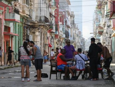 Cuba logra restablecer el suministro eléctrico a 24 horas de un apagón total