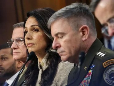 Directora de inteligencia de EE.UU. dice que el régimen de Irán está "intacto", pero "degradado"