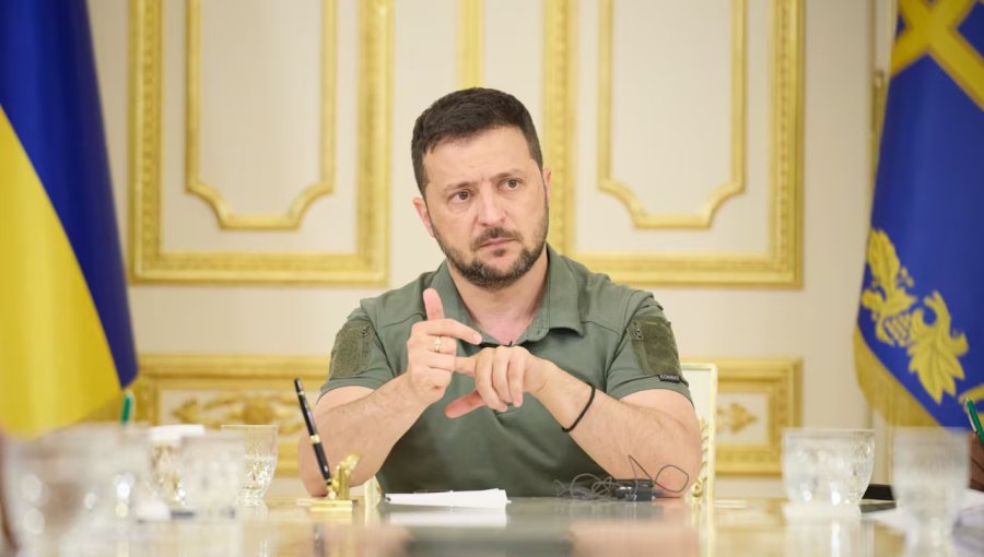 Presidente Zelenski admite que Ucrania recibe menos suministros militares por la guerra en Irán