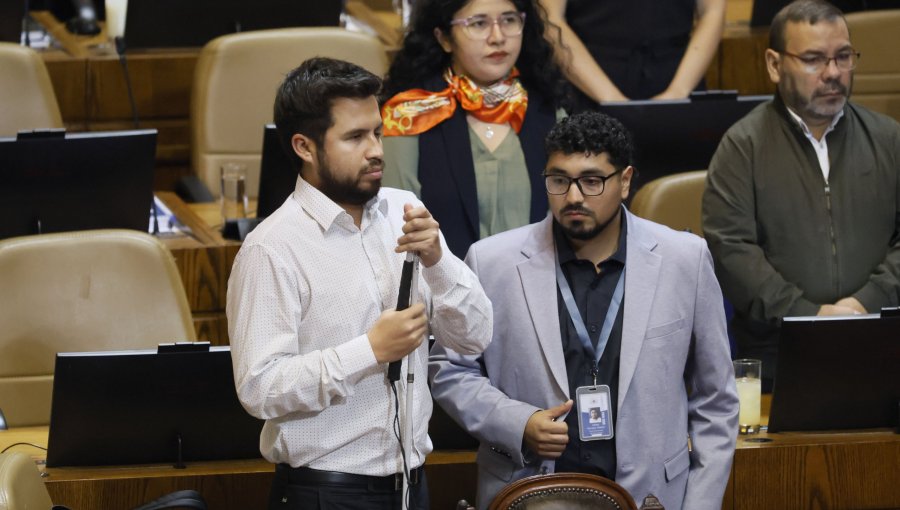 Diputado Gatica califica de "preocupante" que Naveillan asuma presidencia de la comisión de DD.HH.: "Son señales provocadoras"