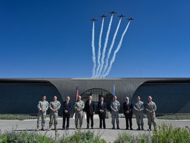 Presidente Kast se reunió con el alto mando de la FACh para abordar las capacidades, proyectos y desafíos de la institución