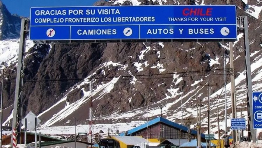 Paso Los Libertadores cerrará de manera preventiva a partir de este viernes por ingreso de sistema frontal