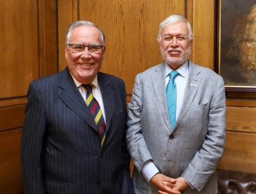 Director del Instituto de Investigaciones Agropecuarias, Carlos Furche, continuará de forma transitoria tras ratificación del Gobierno