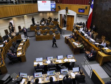 Senadores presentaron 493 indicaciones al proyecto de conmutación de penas: 458 fueron ingresadas por parlamentarios de oposición