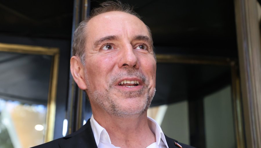 Ministro de Transportes y posible malestar ante alza de combustibles: "En el gobierno anterior se subió la tarifa $95 y nada ocurrió"