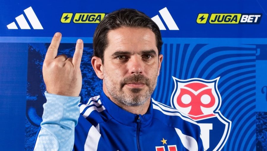 "Jerarquía internacional": U. de Chile oficializó a Fernando Gago como su nuevo director técnico