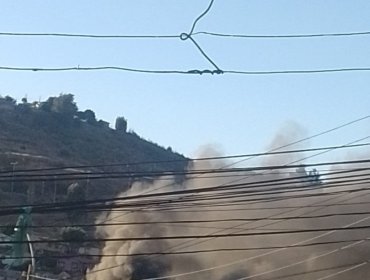 Incendio estructural declarado en el sector del Olivar en Viña del Mar moviliza a Bomberos