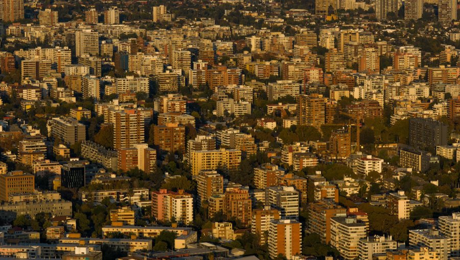 Clima en zona central: Lluvias para la tarde noche de este domingo e intenso frio para el lunes