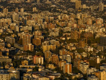 Clima en zona central: Lluvias para la tarde noche de este domingo e intenso frio para el lunes