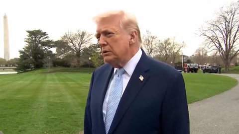 Trump congela ataque a Irán por cinco días tras abrir vía de diálogo en medio de máxima tensión