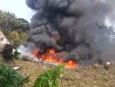 Tragedia en Colombia: Avión de la Fuerza Aérea se estrella con más de 100 personas a bordo en el sur del país