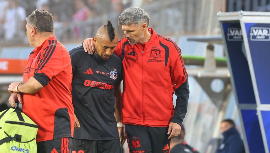 Entrenador de Colo-Colo confirma baja de Vidal ante D. Concepción: "No va a viajar para cuidarlo"