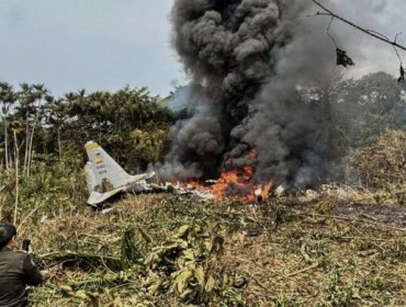 Aumentan a 66 las víctimas fatales por caída de avión del Ejército colombiano