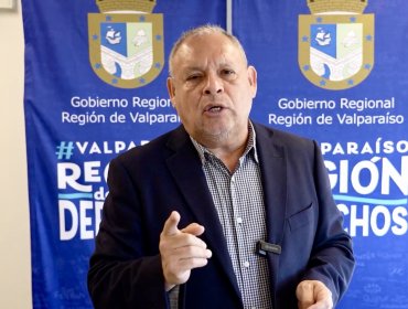 Gobernador Mundaca exige extender el congelamiento de pasajes a regiones tras alza en combustibles: "Santiago no es Chile"