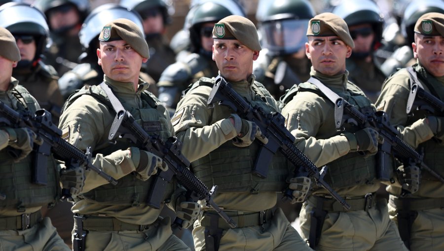 Ejecutivo retira política de Defensa con enfoque de género impulsada en la administración Boric