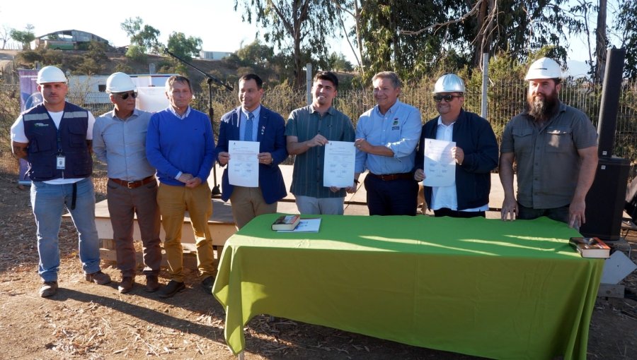 Entregan terreno para la construcción de un centro astronómico comunitario en el sector Peñablanca de Villa Alemana