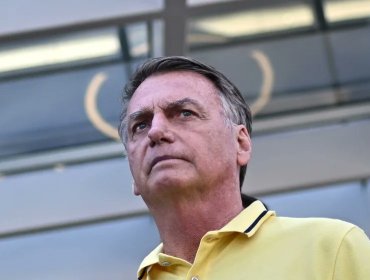 Jair Bolsonaro sale de la UCI 10 días después de ser internado por una bronconeumonía