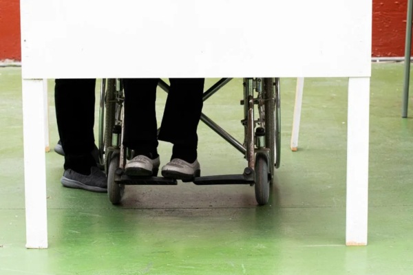 Cámara aprueba proyecto que exime al Servel de denunciar a personas con discapacidad severa por no sufragar