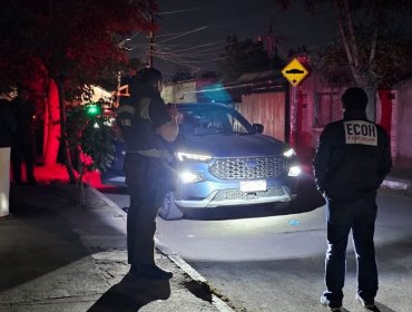 Joven de 20 fue asesinado de un disparo en la cabeza mientras conducía en Cerro Navia