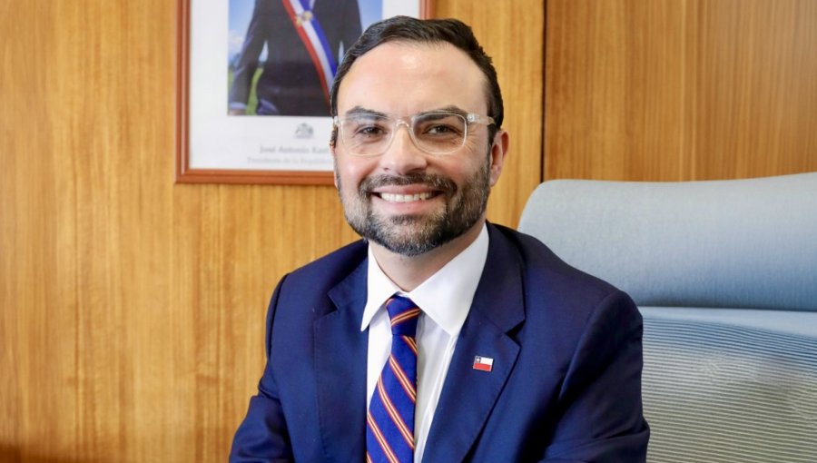 Gobierno usa "bala de plata" para designar a David Oddó en la Dirección del Trabajo