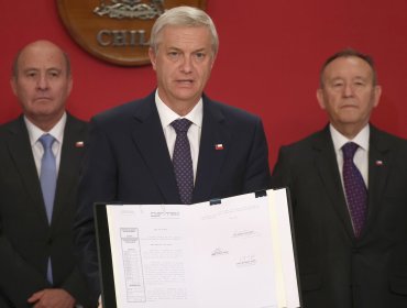 Kast promulga Ley de Emergencia Energética valorando apoyo de la oposición y llamando a evitar protestas en el transporte público