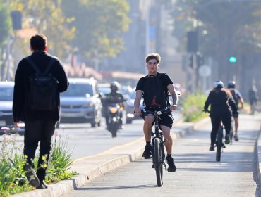 Gobernador Orrego y alcaldes piden al Minvu "reconsiderar" corte de financiamiento a obras en Nueva Alameda