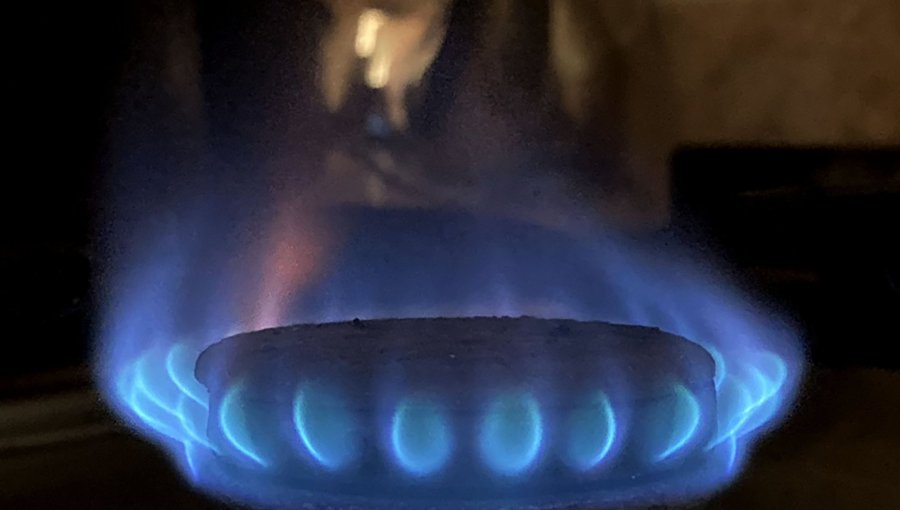 Abastible proyecta que el precio del gas licuado registre un alza en torno al 10% a partir del jueves 2 de abril