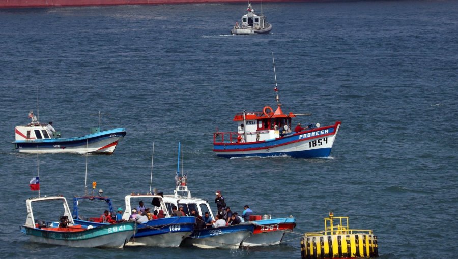 “Legitimación de la corrupción”: Diputados de Valparaíso critican retiro de Ley de Pesca y acusan intento de mantener «Ley Longueira»