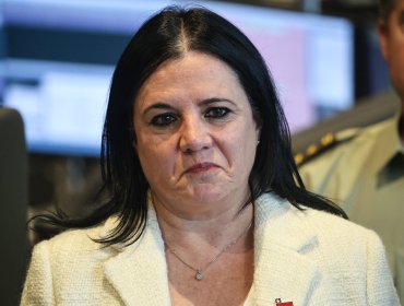 Contraloría revisará "legalidad" de oficio que la ministra Steinert envió a director de la PDI