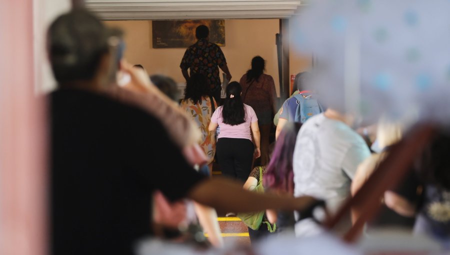 El drástico plan de cobranza del Gobierno de Kast para deudores del CAE: Descuento directo de fondos desde cuentas bancarias