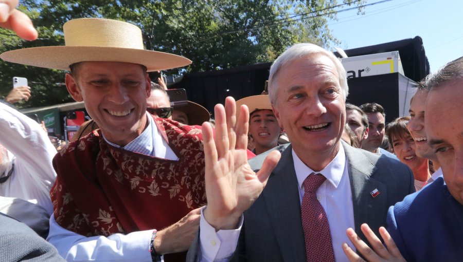 Presidente Kast asiste al Champion de Chile y pide unidad para reactivar la inversión