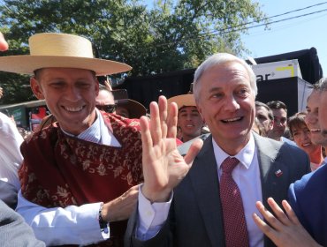 Presidente Kast asiste al Champion de Chile y pide unidad para reactivar la inversión