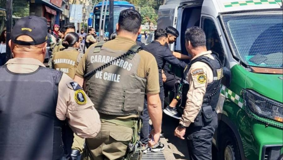 Aerovigilancia municipal permite captura de banda tras agresión en el centro de Viña del Mar