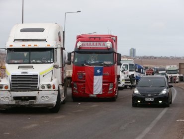 Camioneros definen pasos a seguir tras incremento en el precio de los combustibles