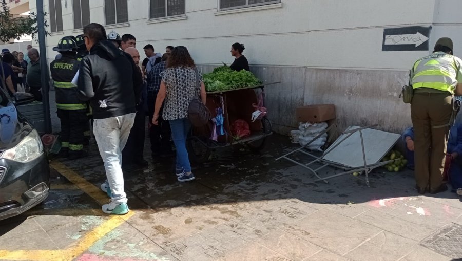Al menos seis personas resultaron lesionadas tras atropello múltiple en el centro de Quillota: conductor se dio a la fuga