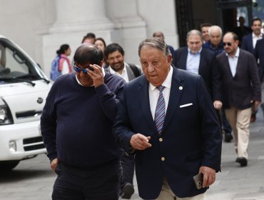 Camioneros descartaron una paralización ante alza de combustibles tras reunión con el Gobierno en La Moneda