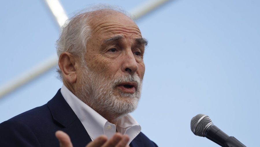 Exministro Montes defiende expropiación de Colonia Dignidad y reconoce que se "requería revaluar el costo muy alto"