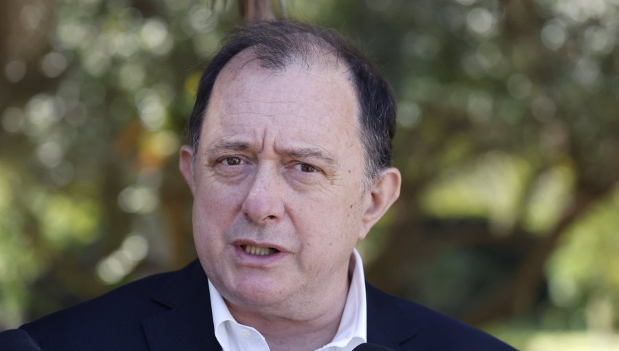 Poduje carga contra Orrego tras críticas a suspensión de ciclovía en Nueva Alameda: "Si recupera la plata que se le perdió de ProCultura…"