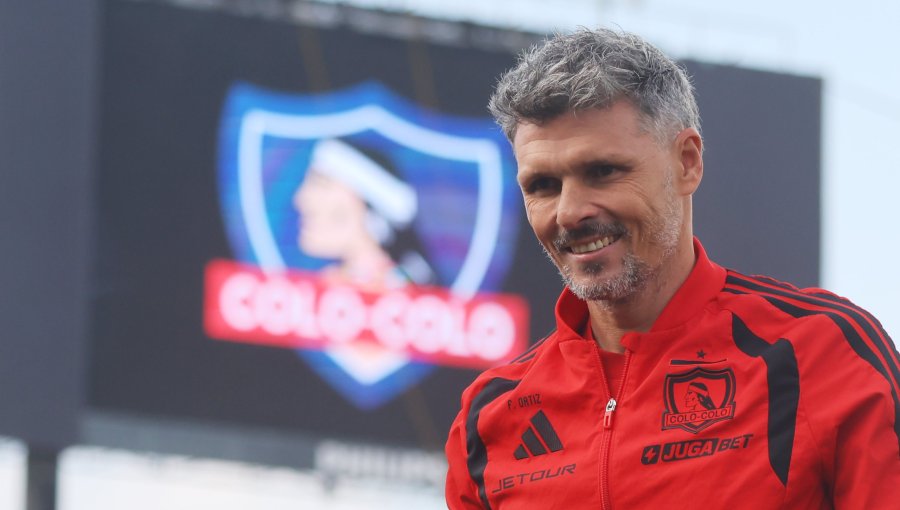 DT de Colo-Colo agradeció apoyo de Aníbal Mosa y reveló diálogo con Nicolás Córdova por Yastin Cuevas