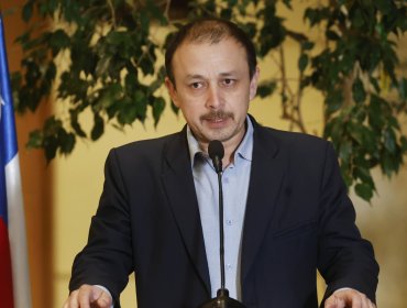 Diputado Luis Cuello denuncia "letra chica" en congelamiento de tarifas del transporte público para las regiones