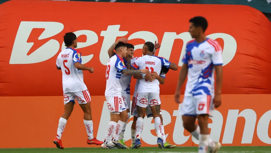 La U cosechó su primera victoria de la mano de Fernando Gago tras vencer a Audax Italiano en la Copa de la Liga