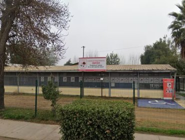 Bajo vigilancia quedó adolescente de 15 años que portaba arma de fuego cargada en las afueras de su colegio en Curicó