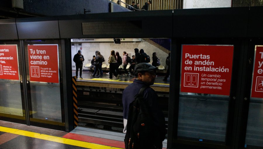 Metro inició inspección de los 27 módulos de puertas de andén en la estación Neptuno de la Línea 1