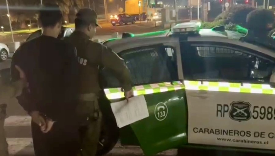 Dos detenidos deja robo frustrado al interior de una vivienda en Santo Domingo