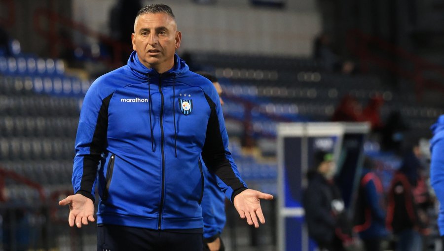 García asume crisis de Huachipato antes de enfrentar a Colo-Colo: “Caímos en un túnel que nos ha costado tomar decisiones”