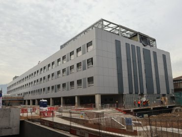 Construcción del Hospital del Salvador concluiría finalmente durante abril de este año a 12 años de haberse adjudicado su concesión